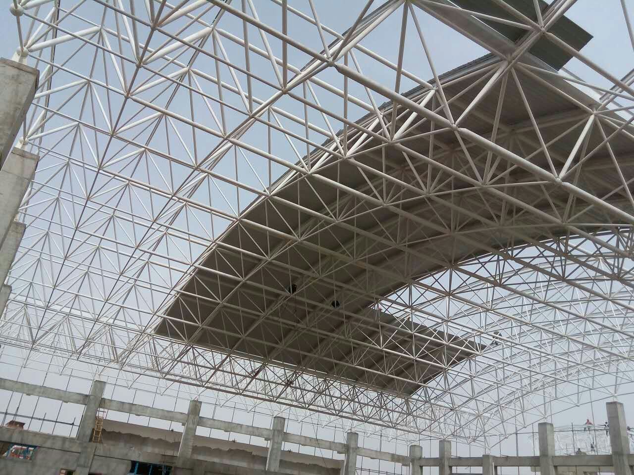 天津青島一汽網架